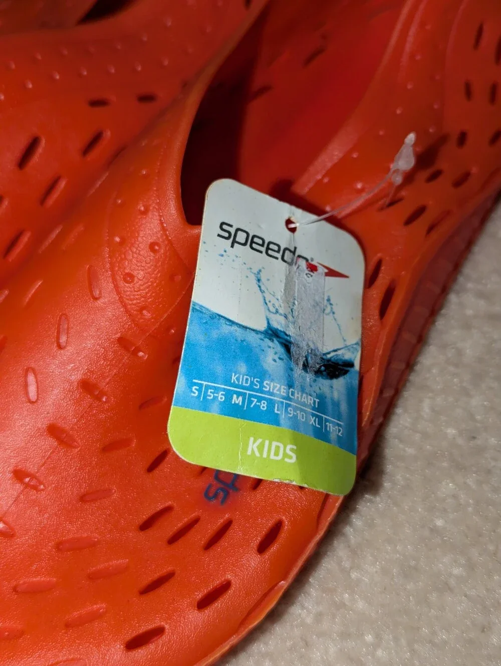 Nwt Speedo Shoes Sz XL 11-12